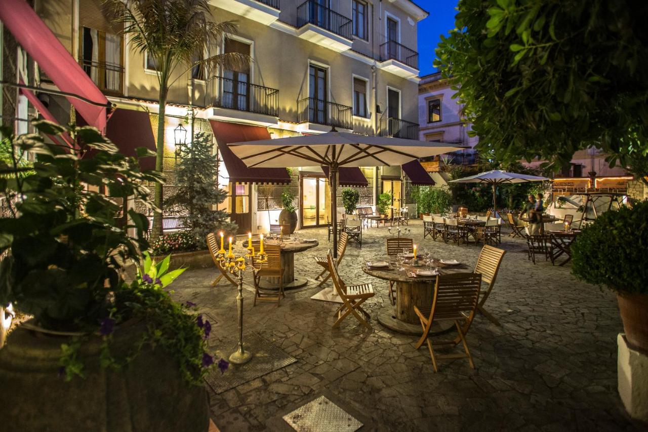 Hotel Victoria Maiorino Cava De' Tirreni Exterior photo